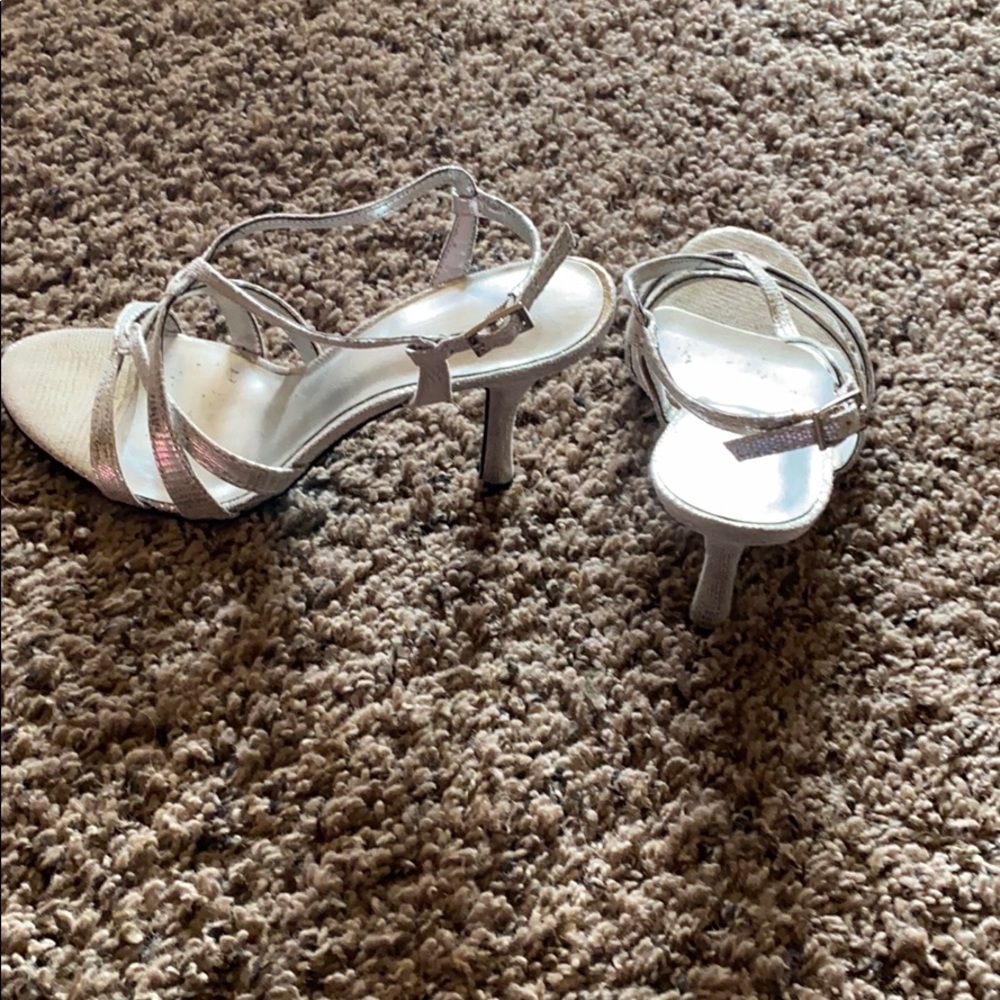 Sandals - Picture 2 of 4